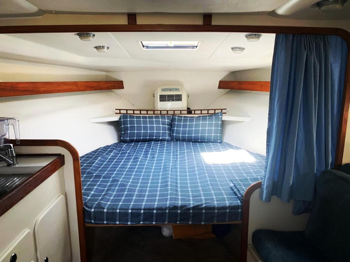 Cozy Private Two Yacht In Barcelona - Port Fórum